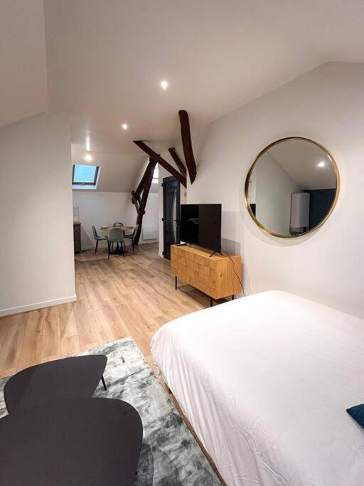 Le Cocoon Choisy-Le-Roi - Wifi, Parking Gratuit, Rer C Apartment Ngoại thất bức ảnh