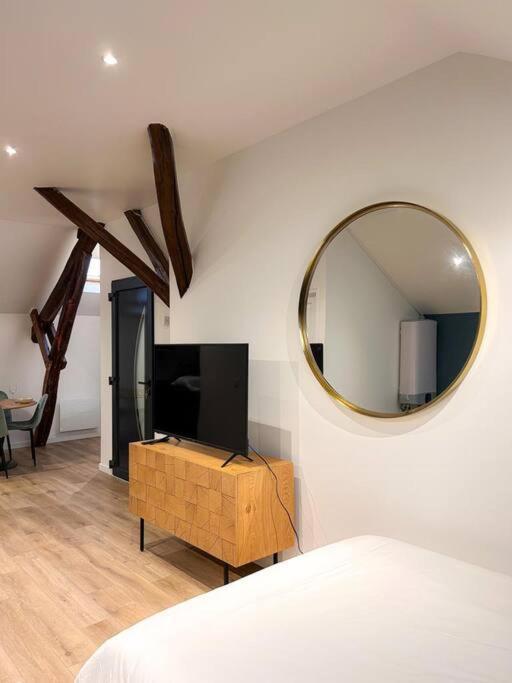 Le Cocoon Choisy-Le-Roi - Wifi, Parking Gratuit, Rer C Apartment Ngoại thất bức ảnh